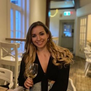 Meet your Posher, Alexe-ann